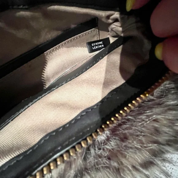 ANN TAYLOR leather and faux fur clutch bag pouch animal print stripes - Picture 12 of 16